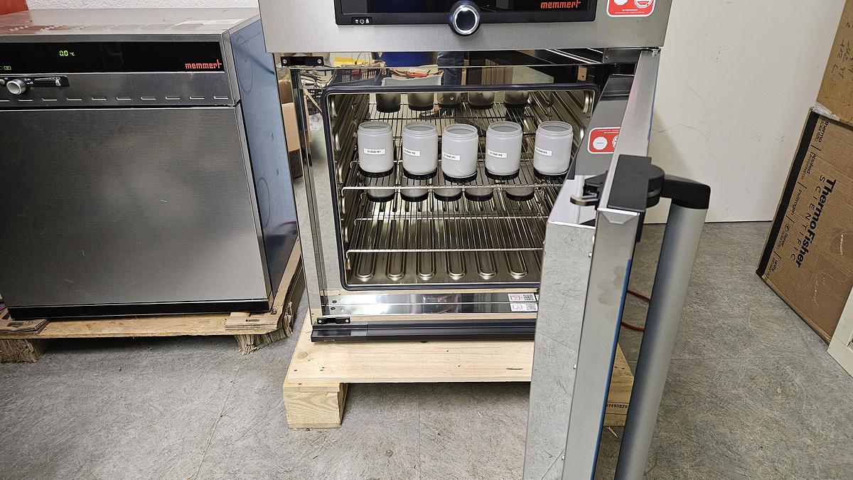Mise en étuve des échantillons pour 24h de séchage